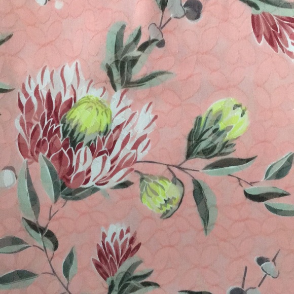 LOFT flutter sleeve top - Picture 8 of 10